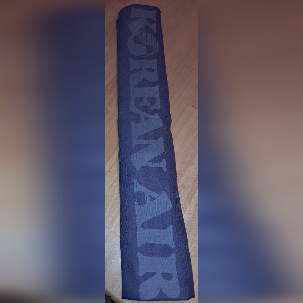 KOREAN AIR FLIGHT BLANKET